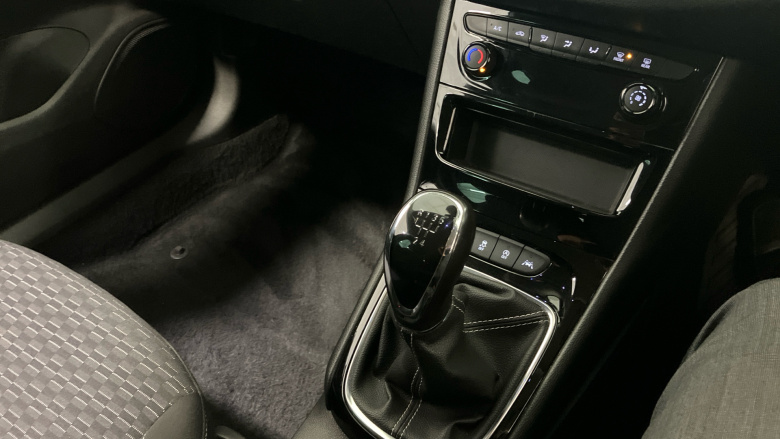 Vauxhall Astra 1.0T ecoTEC SRi 5dr Petrol Hatchback